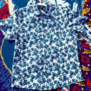 Mark Anthony brand new, XL short sleeve button up shirt….